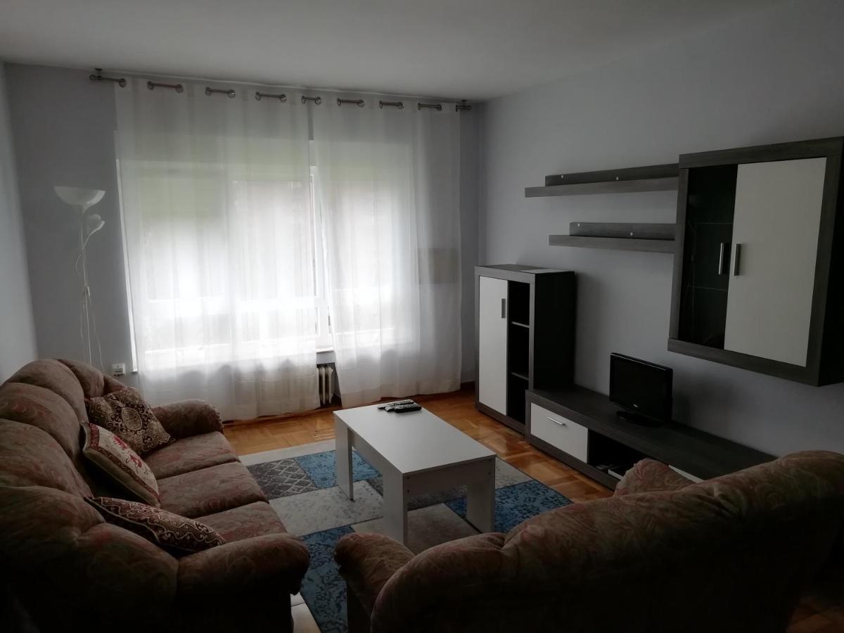 Apartamento Dominicos Oviedo Esterno foto